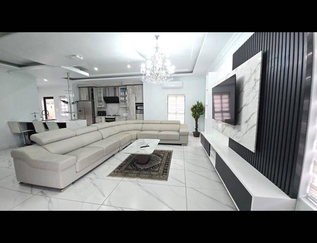 3 BEDROOM HOUSE FOR SALE IN VILLE D AFRIQUE